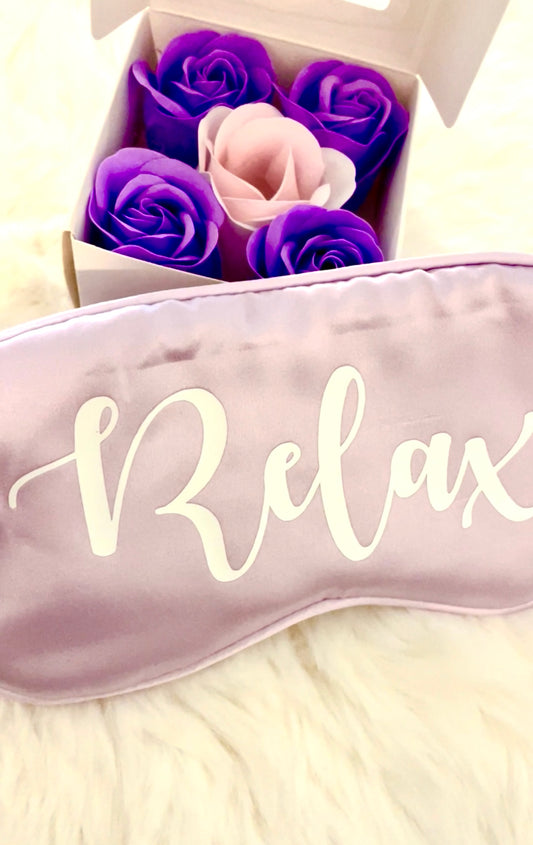 Relax sleep mask and soap roses gift set